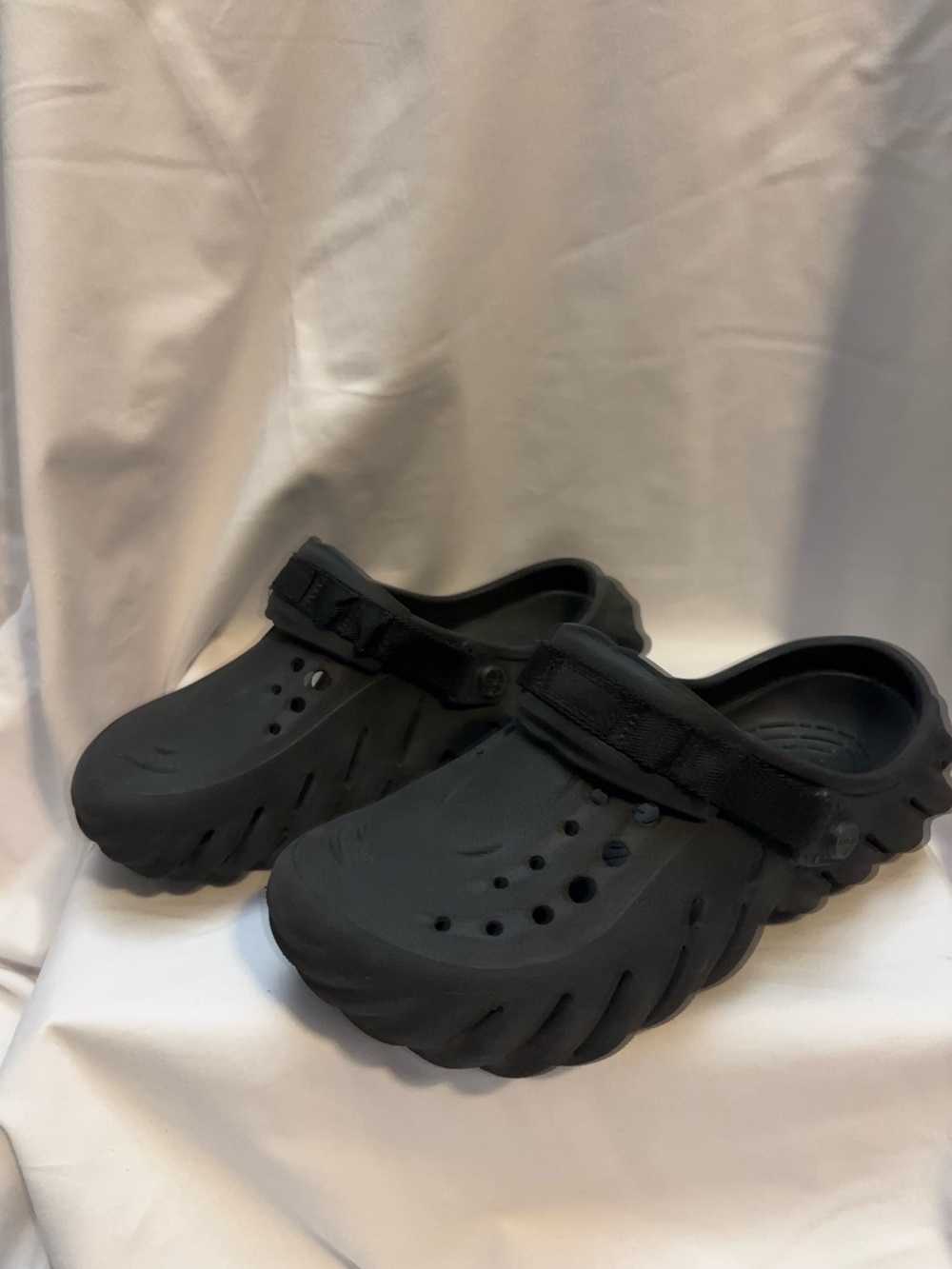 Crocs Echo Clogs